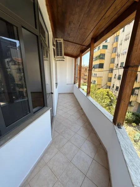 Tirane, shitet garsonier 1+1+Aneks+Ballkon Kati 3, 45 m² 110.000 € (Pazari i Ri)