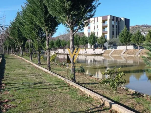 Tirane, shitet hotel Kati 0, 21.300 m² 3.900.000 € (GURRES , PETRELE)