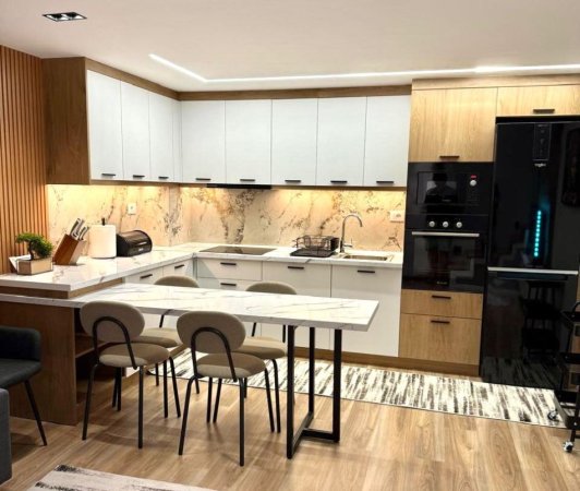 Me Qera : Duplex + 1 Post Parkimi📍Golden Park 3 - 600€ - Sp.80m² - 100% e Re✨