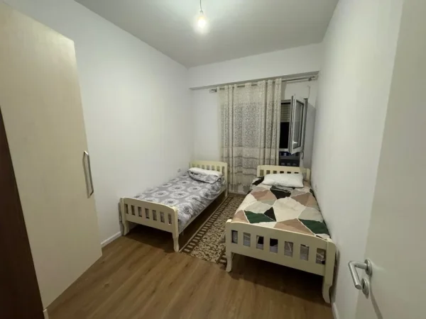 Tirane, jepet me qera apartament 2+1 Kati 4, 96 m² 450 € (Rezidenca Kaimi, Rruga Pasho Hysa)