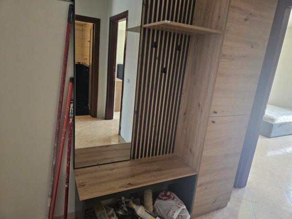 Tirane, jepet me qera apartament 2+1 Kati 4, 140 m² 500 € (Kodra e Priftit)
