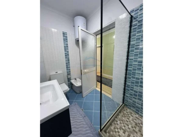 Tirane, shitet apartament 2+1+Aneks Kati 3, 88 m² 145.000 € (Unaza e Re)