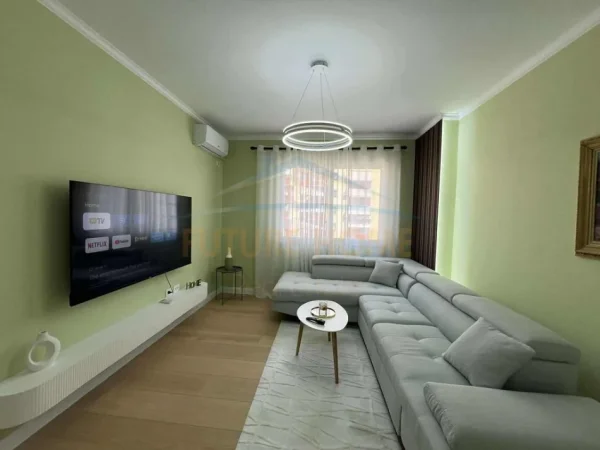 Tirane, shitet apartament 2+1+Aneks Kati 3, 88 m² 145.000 € (Unaza e Re)