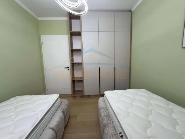 Tirane, shitet apartament 2+1+Aneks Kati 3, 88 m² 145.000 € (Unaza e Re)