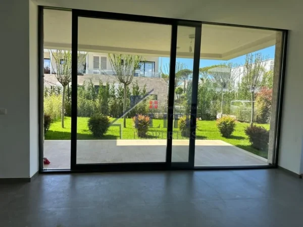 Gjiri Lalezit | Hamallaj, shitet Vile 3+1+Aneks+Ballkon Kati 0, 191 m² 700.000 € (Gjiri i Lalzit)