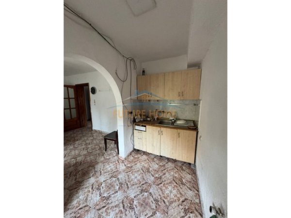 Tirane, shitet apartament 1+1 Kati 4, 50 m² 117.000 € 