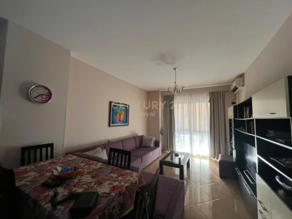 Tirane, jepet me qera apartament 1+1 Kati 3, 75 m² 450 € (Astir)