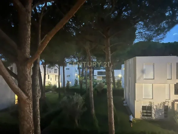 Durres, shitet apartament 2+1 Kati 3, 93 m² 300.000 € 