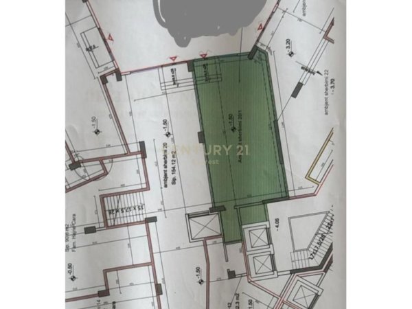 Tirane, shes ambjent biznesi Kati 0, 213.000 m² (Brryli)