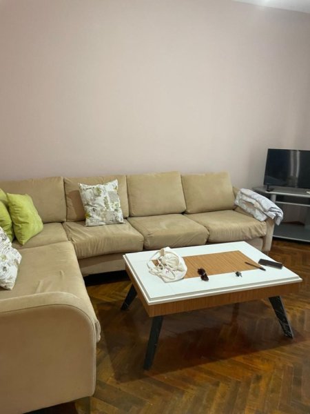 Tirane, jepet me qera apartament 2+1 Kati 5, 70 m² 500 € (Shkolla e Baletit)