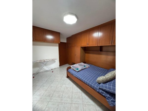 Tirane, shes apartament 2+1 Kati 3, 78 m² 152.000 € (Komuna e Parisit)
