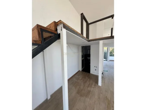 Tirane, shes ambjent biznesi Kati 0, 79 m² 200.000 € (Rruga Budi)