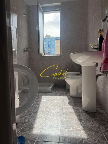 Tirane, shitet apartament 2+1 Kati 4, 94 m² 195.000 € (MYSLYM SHYRI)