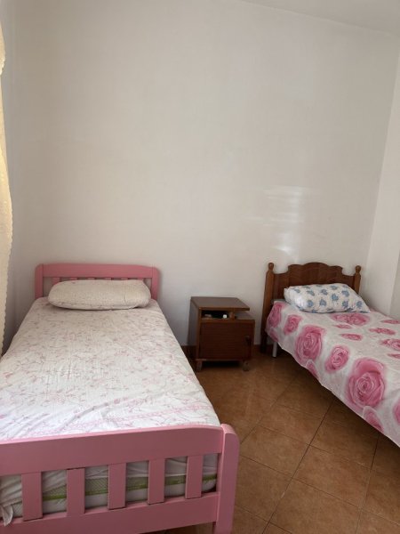 Tirane, jepet me qera garsonier ne vile 3 Katshe Kati 1, 25 m² 300 € (rruga at zef pellumbi)