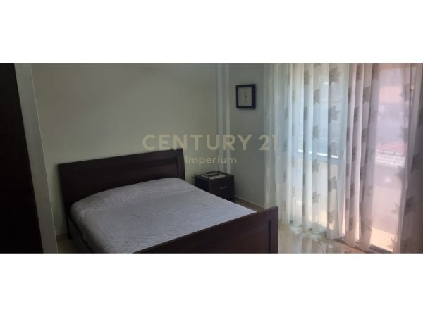 Tirane, jepet me qera apartament 2+1 Kati 4, 103 m² 550 € (Afer Rr. Dritan Hoxha)