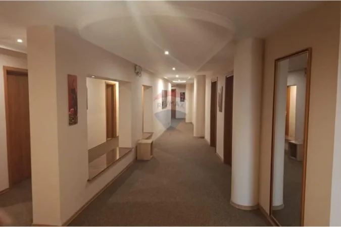 Tirane, shitet hotel , 2.865 m² 3.200.000 € (ID: 530571004-1)