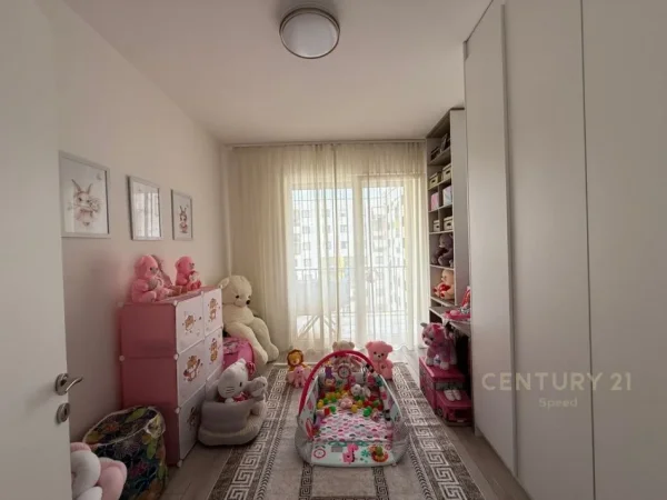 Tirane, shes apartament 2+1 Kati 7, 132 m² 199.000 € (Yzberisht)