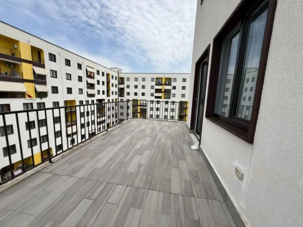 Tirane, shes apartament 2+1 Kati 7, 132 m² 199.000 € (Yzberisht)