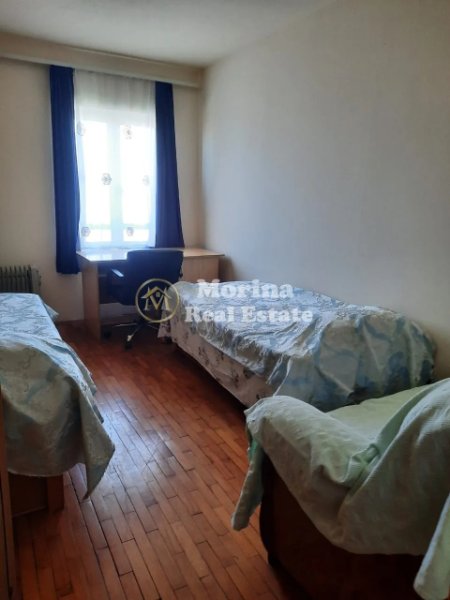 Tirane, jepet me qera apartament 2+1 Kati 9, 100 m² 500 € (Laprake)