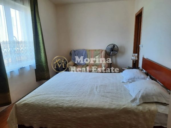 Tirane, jepet me qera apartament 2+1 Kati 9, 100 m² 500 € (Laprake)