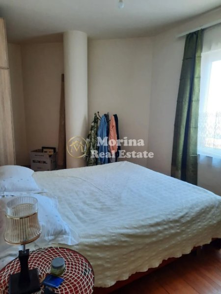 Tirane, jepet me qera apartament 2+1 Kati 9, 100 m² 500 € (Laprake)