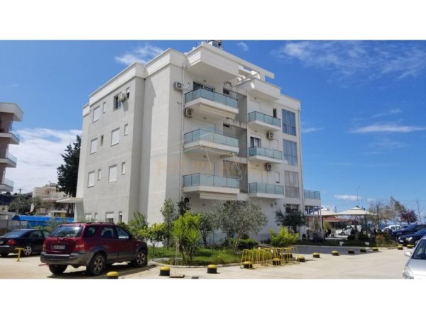 Vlore, shitet apartament 1+1 Kati 1, 66 m² 198.000 € (Himare)