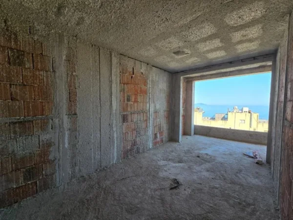 Vlore, shitet apartament 1+1 Kati 3, 72 m² 180.000 € (UJI I FTOHTE VLORE)