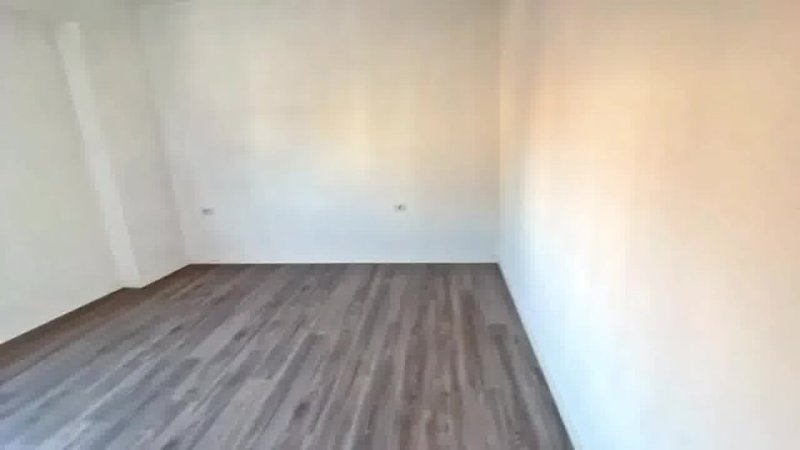 Tirane, shitet apartament 1+1 Kati 4, 77 m² 195.000 € 