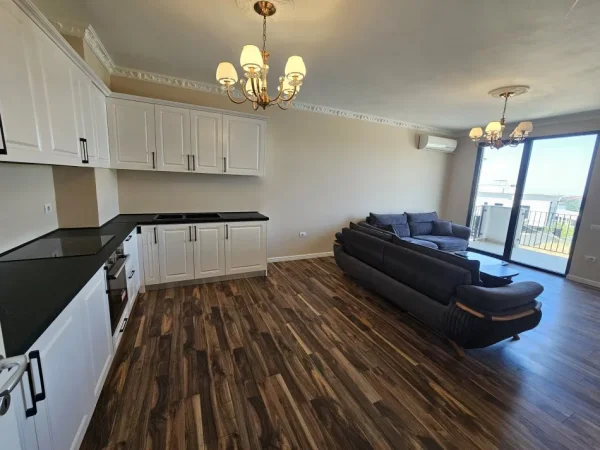 Tirane, shitet apartament 2+1+Ballkon Kati 2, 124 m² 270.000 € (LIQENI TIRANES)