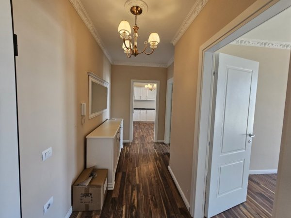 Tirane, shitet apartament 2+1+Ballkon Kati 2, 124 m² 270.000 € (LIQENI TIRANES)