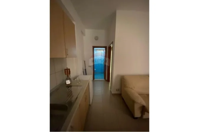 Hotel ne Shitje ne Orikum, 486 m² 638.000 € (ID: 530411012-83)