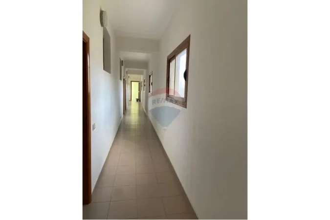 Hotel ne Shitje ne Orikum, 486 m² 638.000 € (ID: 530411012-83)