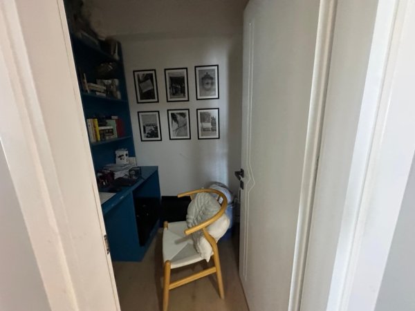 Tirane, jepet me qera apartament 2+1 Kati 8, 160 m² 1.450 € (Rruga e Durresit)