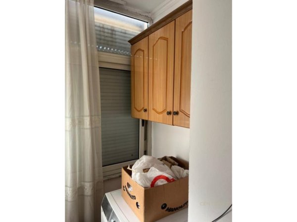 Tirane, jepet me qera apartament 2+1 Kati 2, 67 m² 450 € 