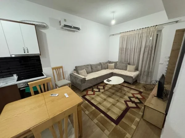 Tirane, jepet me qera apartament 2+1+Ballkon Kati 3, 110 m² 450 € (Pasho hysa)