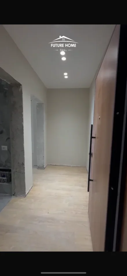 Tirane, jepet me qera apartament 1+1 Kati 3, 65 m² 600 € (Zogu i Zi)