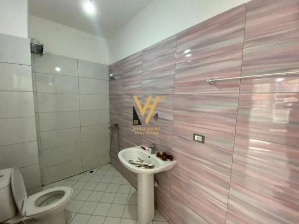 Tirane, jepet me qera apartament 2+1+Aneks+Ballkon Kati 2, 112 m² 450 € (KOPSHTI BOTANIK)
