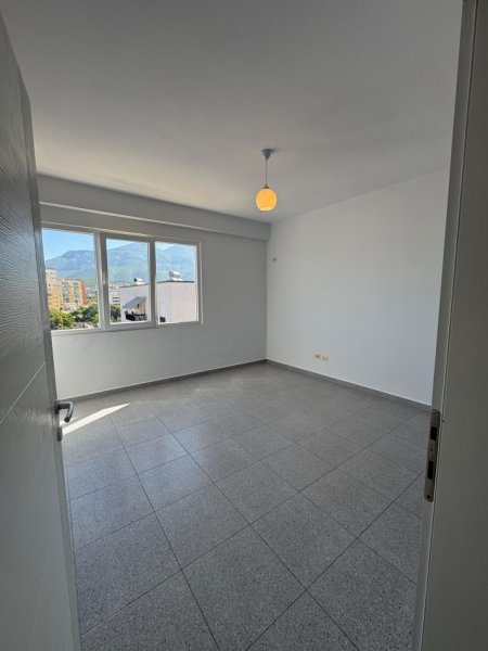 Tirane, shes apartament 2+1 Kati 7, 96 m² 177.000 € 
