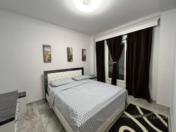 Tirane, jepet me qera 3+1 Kati 3, 118 m² 1.100 € (21 dhjetori)
