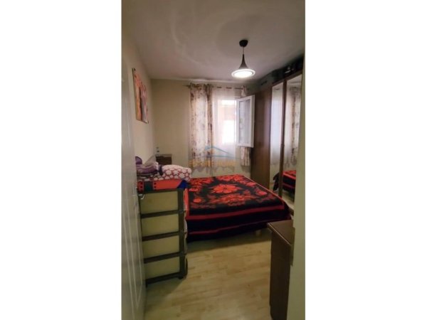 Tirane, shitet apartament 2+1 Kati 2, 85 m² 139.000 € (Rruga 5 Maji)