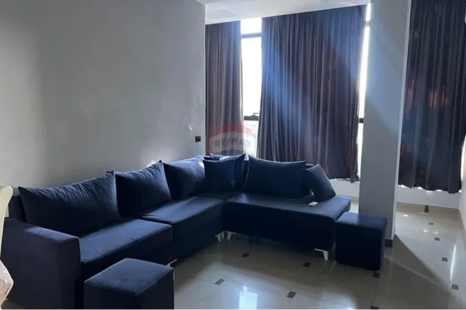 Tirane, jepet me qera apartament 1+1 Kati 2, 65 m² 400 € (Sauk të Ri)