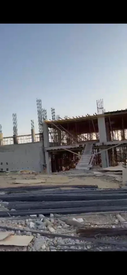 Tirane, shes apartament 2+1+Ballkon Kati 1, 85 m² 