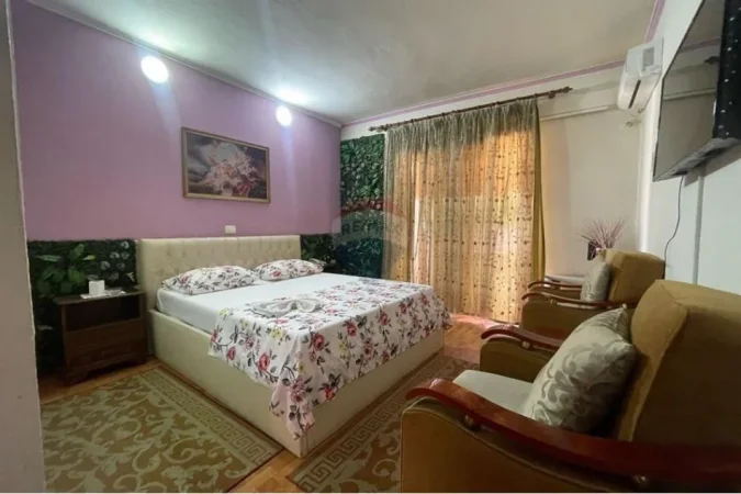 Kombinat, shitet hotel , 450.000 Euro (ID: 530191072-2)