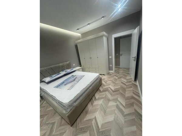 Tirane, shes apartament 2+1 Kati 7, 120 m² 360.000 € (9Kateshe)