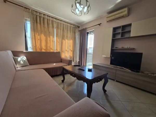 Tirane, shitet apartament 1+1+Aneks+Ballkon Kati 8, 75 m² 110.000 € (astir)