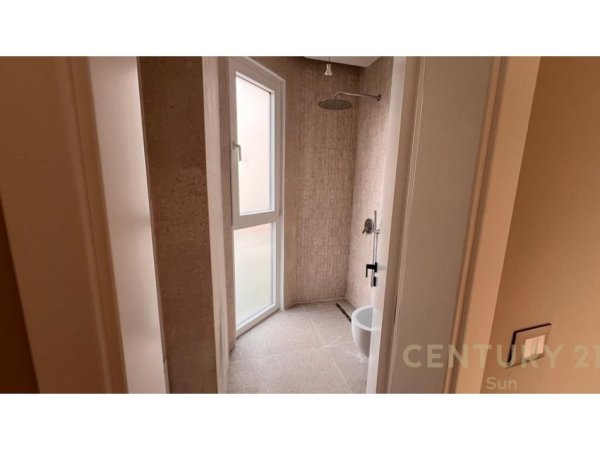 Tirane, shitet apartament 2+1 , 99 m² 165.000 € (Astir)