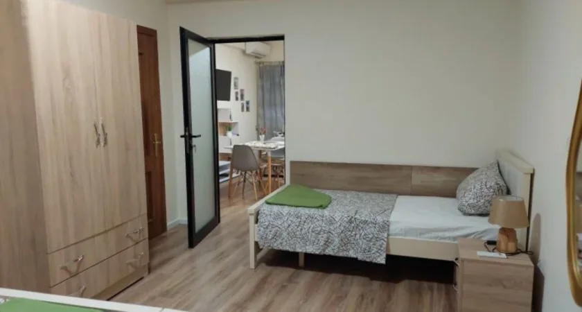 Tirane, jepet me qera apartament 1+1 Kati 1, 70 m² 600 € 