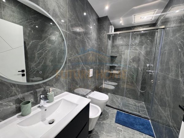 Durres, shitet apartament 1+1 Kati 4, 58 m² 110.000 € (Currila, Durres)