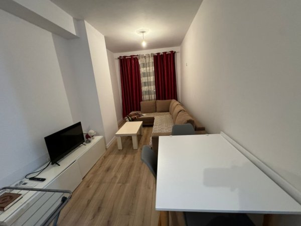 Tirane, shes apartament 1+1 Kati 2, 54 m² 88.000 € (Sokrat miho)