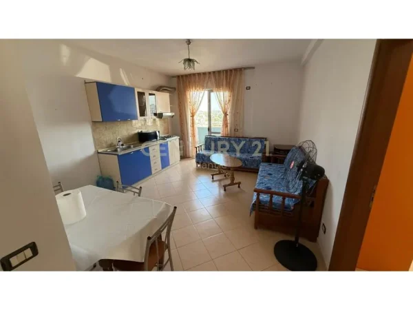 Durres, shitet apartament 2+1+Ballkon Kati 8, 81 m² (Plazh Durrës Tek Shkolla B.Curri)